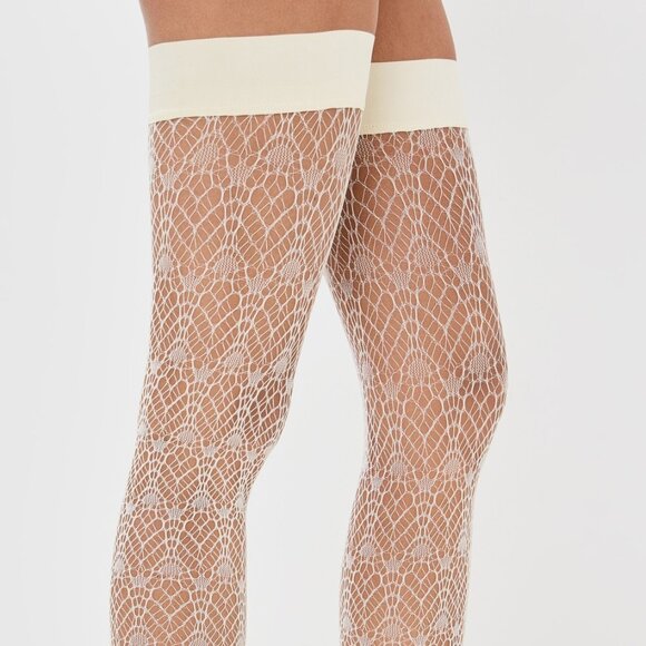 NWT FALKE Cream Swirl Stay Up in Off White STOCKINGS MESH REVOLVE - Picture 1 of 2